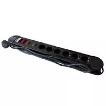 M-CAB STEKERDOOS 6S PVC 3M BK PREM - BEVEILIGING TEGEN STOOTSPANNING EN OVERBELASTING (POW0026)
