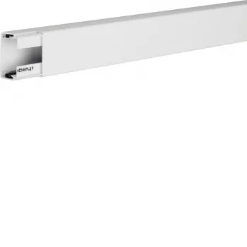 Hager kabelgoot LF3004509016 30x45mm verkeerswit (RAL 9016)