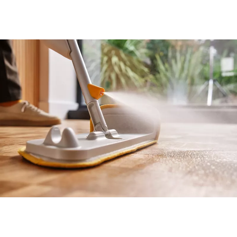 Joseph Joseph CleanTech 2-in-1 spraymop