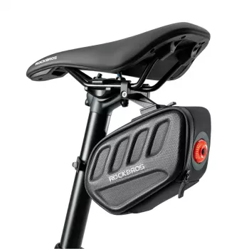 Rockbros C61 zadeltas met slim achterlicht, 0,45 L, zwart