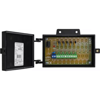PULSAR AWZ594 zekeringmodule in behuizing, 8 uitgangen, 1A per uitgang, 8A totaal, 10-30V DC