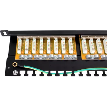 GETFORT PGF-6FTP24-B8 FTP Cat.6 24-poorts patchpanel 0.5U zwart