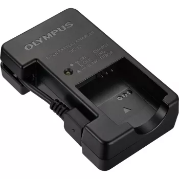 OM SYSTEM UC-92 multi-accuoplader voor LI-90B/LI-92B