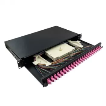 LogiLink 19 inch 1U 24-poorts LC duplex OM4 multimode splicebox patchpanel, zwart