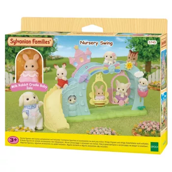 EPOCH Sylvanian Families Adventure Kindergarten schommel met figuur