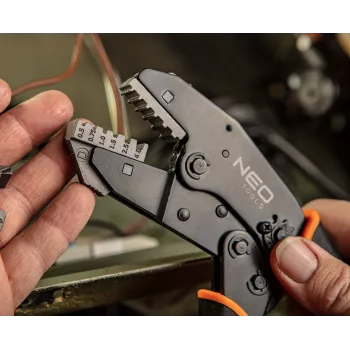 NEO TOOLS adereindhuls-krimptang 0,5-16 mm² (22-6 AWG)