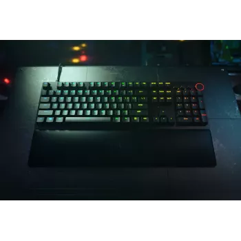 Razer Huntsman V2 bedraad optisch gamingtoetsenbord, Linear Red-switches, Scandinavische indeling, RGB, zwart (RZ03-03930600-R3N1)