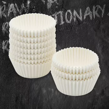 FACKELMANN 21615 muffin- & cupcakevormpjes, vetdicht bakpapier, wit, 5,0 cm diameter, 250 stuks